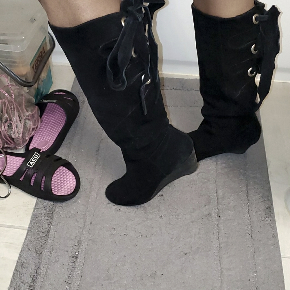 Nine West|| Truella wedge boots